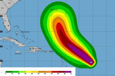 ¡ATENCIÓN! Huracán Sam sube a categoría 4 en su camino hacia el Caribe