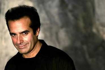 ¡LE MOSTRAMOS! Personas internadas y un juicio millonario: el día en que David Copperfield falló en uno de sus trucos frente a cientos de testigos (+Detalles)