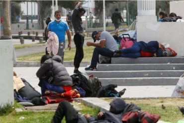 ¡LE CONTAMOS! Unos 200 venezolanos retornan a su país desde Chile tras ataque en Iquique