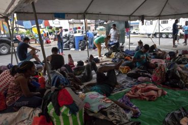 ¡SEPA! México habilitó un estadio en Tapachula para atender solicitudes de asilo de migrantes