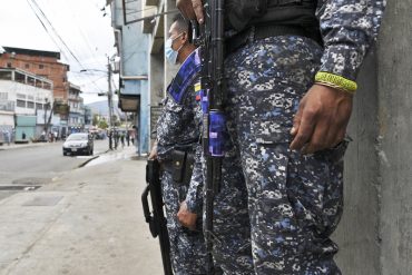 ¡ATENCIÓN! En Guárico: comandos de la PNB tomaron Altagracia de Orituco en búsqueda de delincuentes y bandas criminales (+hay más de 10 tanquetas)