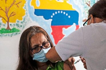 ¿UNA LOCURA? Sociedad Venezolana de Infectología dice que no hay evidencia científica para vacunar cada cuatro meses contra el COVID-19 como propone Maduro