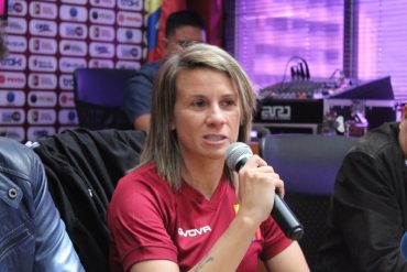 ¡SOLIDARIA! “Ahora nuestro compromiso es mayor”: Seleccionadora nacional Pamela Conti respalda a futbolistas venezolanas que denunciaron abuso sexual