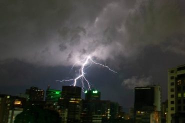 La tormenta Beryl, que rozará a Venezuela, podría convertirse en un huracán “importante y peligroso”