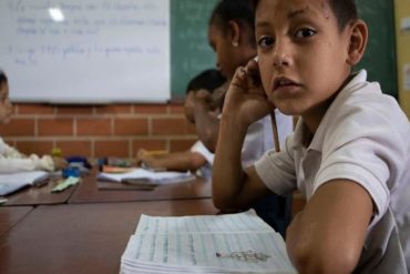 ¡ATENCIÓN! Clases presenciales se suspenderán a mediados del mes de noviembre (+La razón)