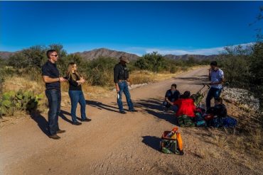 ¡VEA! Así es como encontraron y rescataron a una familia venezolana en el desierto de Arizona (+Video completo)