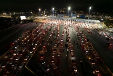 ¡VEA! Largas filas y horas de espera: así se vivió la reapertura de la frontera terrestre entre EEUU y México tras 20 meses cerrada (+Fotos)