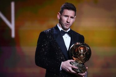 ¡UN FENÓMENO! Messi se cubre de oro por séptima vez: Recibió el Balón de Oro 2021