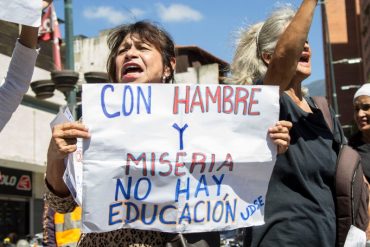 6 de cada 10 docentes venezolanos decidieron emigrar o buscarse otro oficio para subsistir