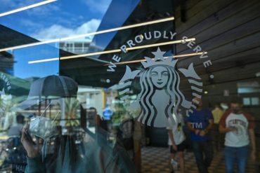 ¡TOMARON MEDIDAS! Federación de Comercio expulsó de manera definitiva a Yeet Venezuela por usar logo de Starbucks sin autorización y de manera ilegal