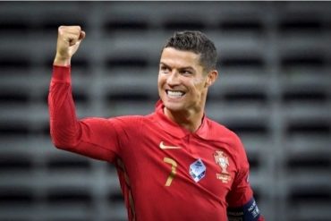 ¡LE DECIMOS! No deja de hacer historia: Cristiano Ronaldo marcó el gol número 800 de su carrera en el encuentro entre el Manchester United y el Arsenal (+Video)