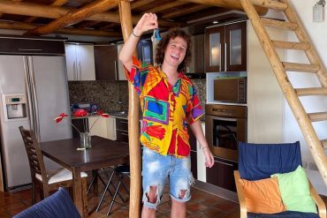 “Es difícil sacar el papel”: Luisito Comunica habla de las complicaciones para obtener el pasaporte venezolano (+Video)