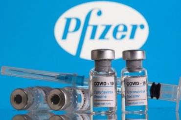 ¡TERRIBLE! La nada alentadora predicción de Pfizer sobre el coronavirus: la pandemia se extendería hasta 2024