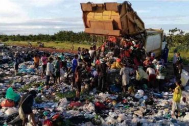 ¡TRISTE! Escalofriante relato de niños en Colombia que deben vivir comiendo de la basura (+Video)