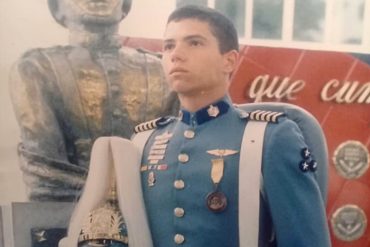 Más de 10 días en huelga de hambre tiene el teniente coronel Igbert Marín Chaparro, preso político desde 2018