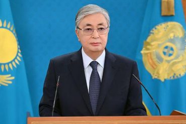 ¡LO ÚLTIMO! El presidente de Kazajistán ordena «disparar a matar» contra manifestantes