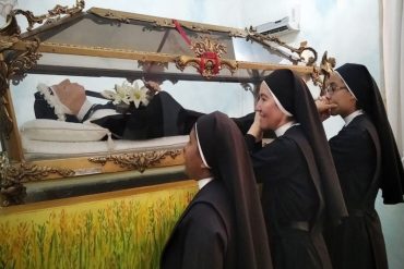 ¡SEPA! Robo de aire acondicionado del santuario de la Madre María de San José pone en riesgo el cuerpo incorrupto de la beata (está desde 1994 en exhibición)