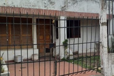 ¡INSÓLITO! El misterio de la mujer que vivió por años con el cadáver de su madre en una cama