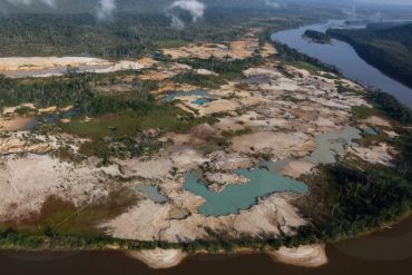 Desmantelan campamentos de minería ilegal en el parque nacional Canaima