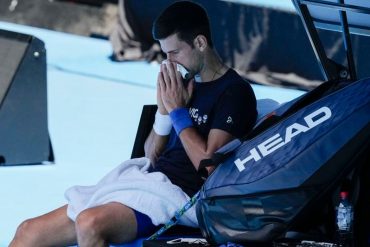 ¡AH, BUENO! Djokovic admitió que cometió «errores humanos» en los documentos para entrar a Australia y que fue a una entrevista tras conocer su positivo para COVID-19