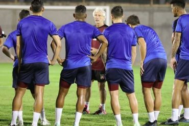 ¡PENDIENTES! Pekerman se estrena como director técnico de la Vinotinto este #28Ene: la selección está urgida de esperanza