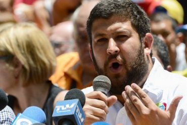 ¡DEBE SABER! Smolansky advierte que la imposición de visas no frenarán el flujo migratorio venezolano