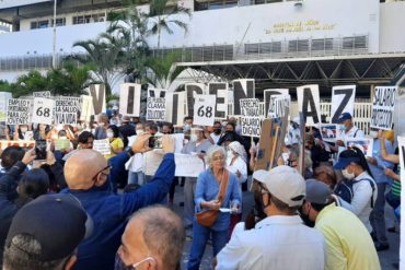 ¡ENTÉRESE! Gremio de la salud pide a nueva ministra de Maduro incluir bonos como parte de los salarios