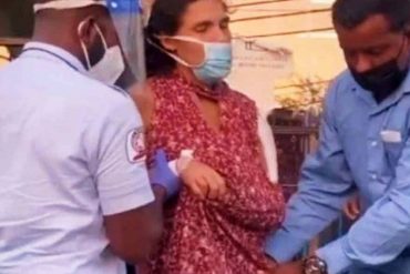 ¡DOLOROSO! Madre del bebé venezolano asesinado en Trinidad y Tobago volvió a ser hospitalizada: la llevaron el viernes a ser interrogada aún en delicada condición de salud (+Video)