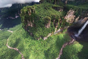 ¡ES NECESARIO! Oposición pide a la Unesco que inspeccione de forma urgente el Parque Nacional Canaima para evaluar daños de fiestas privadas y minería ilegal