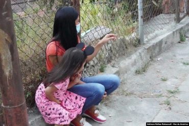 ¡TERRIBLE! La dura realidad de las madres solteras en Venezuela: 9 de cada 10 viven en pobreza