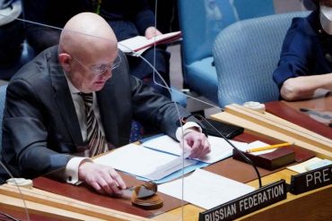 ¡CONTUNDENTES! Estados Unidos expulsa a 12 diplomáticos rusos ante las Naciones Unidas «por espionaje» en medio de la guerra en Ucrania