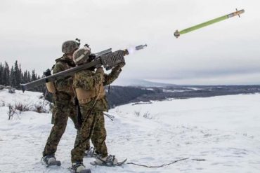 ¡SE LO MOSTRAMOS! Así son los Stinger, los misiles portátiles que envía EEUU a Ucrania para derribar aeronaves rusas