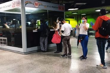 ¡SEPA! Presidente del Metro de Caracas aclaró que el sistema de metrobús seguirá aceptando pagos del pasaje en dinero en efectivo