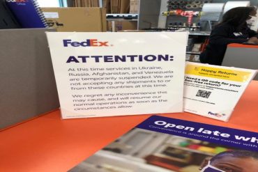 ¡LO ÚLTIMO! “Venezuela en el mismo combo que Rusia y Afganistán”: El cartel con el que FedEx avisa que mantiene suspendidos envíos desde y hacia Venezuela