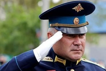 ¡INSÓLITO! Francotirador ucraniano mató a un general ruso de alto rango desde más de mil metros