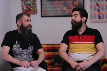 ¡QUÉ FUERTE! “Los vamos a matar, maric*nes, no merecen la vida”: pareja de homosexuales recibe amenazas y agresiones de parte de sus vecinos en Caracas (+Video)