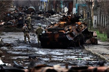 ¡QUÉ HORROR! “Los rusos les quitaron toda la comida”: Revelan que en un poblado ucraniano arrasado por la invasión la gente sobrevivió comiéndose sus mascotas