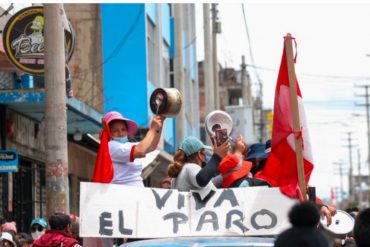 ¡GRAVE! Murió un joven en Perú tras recibir el impacto de una bomba lacrimógena durante protesta