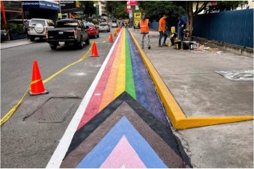 Convocan a “rodar” este #21May por la ciclovía arcoíris de La Castellana que generó polémica: el punto de encuentro será la plaza Brión de Chacaíto