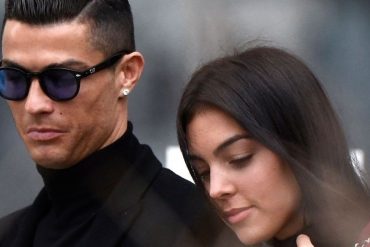 “Amor eterno”: La conmovedora imagen que publicó Cristiano Ronaldo cargando a su  hija recién nacida