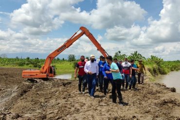 Habilitaron 7 escuelas para refugiar a 500 familias afectadas por inundaciones en Sur del Lago