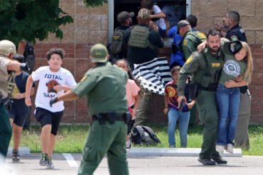 Los dramáticos llamados al 911 que hicieron los niños dentro de la escuela de Texas mientras eran atacados