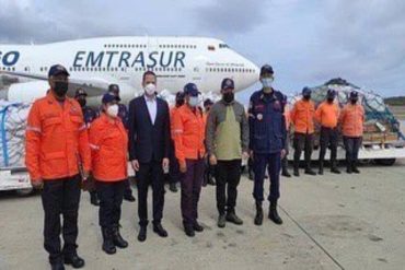 Maduro envió 30 toneladas de ayuda a Surinam en plena crisis humanitaria