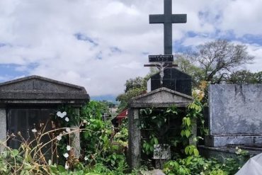 “Es perturbador la cantidad de urnas desvalijadas”: denuncian profanación de tumbas y hurto de piezas de mármol y bronce en Cementerio Municipal del Táchira