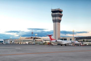 Avión venezolano retenido en Argentina cumplió con protocolos internacionales en México, aseguró alto funcionario