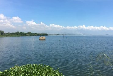 Lo ayudó la madre: mató a su hijastro, lo metió en un saco con piedras y lanzó en el lago de Valencia