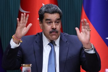 Maduro sugirió a Europa “no dejarse arrastrar a posiciones ideológicas” y pidió a inversores europeos invertir en “zonas económicas especiales” de Venezuela (+Video)