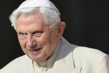 Revelan el testamento espiritual de Benedicto XVI: “Manténganse firmes en la fe, he visto derrumbarse tesis que parecían inamovibles”