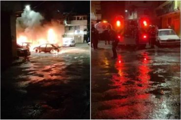 Al menos 3 vehículos se incendiaron este #19Jul en una calle de Baruta (+Fotos)