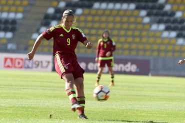 Deyna Castellanos regresa tras recuperarse de su lesión: «El objetivo de la selección está clarísimo y es clasificar al Mundial como sea»